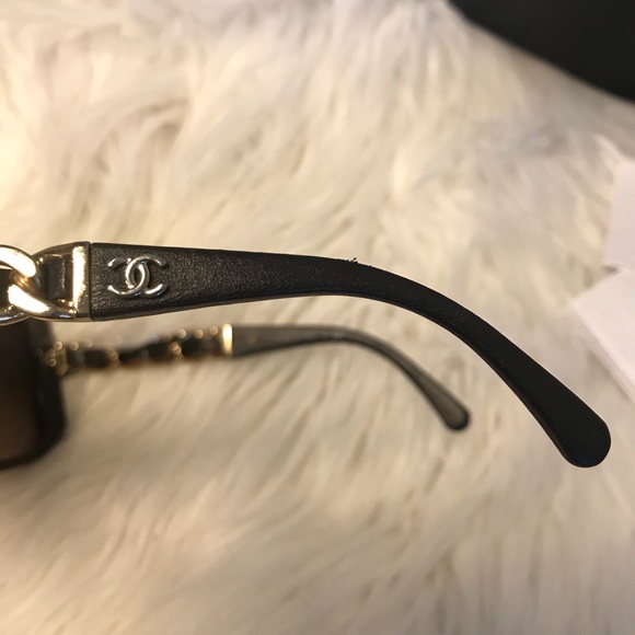 CHANEL tortoise shell gold chain sunglasses - Picture 3 of 10